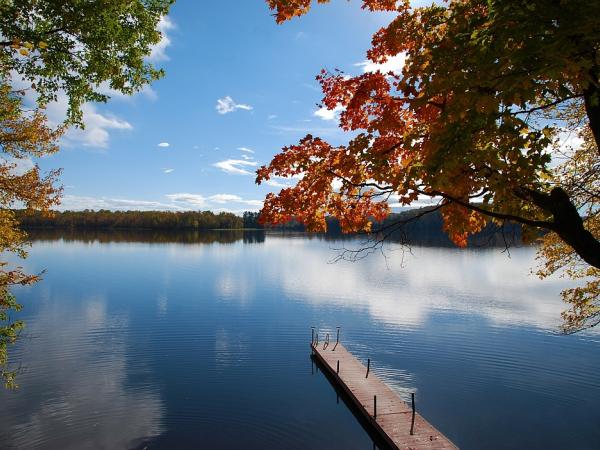 Muskoka Lakes - Open Book Explorer Tours